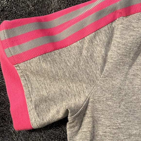 Y2K adidas stripe tee grey and pink circa 2004 size women’s medium - Picture 3 of 7